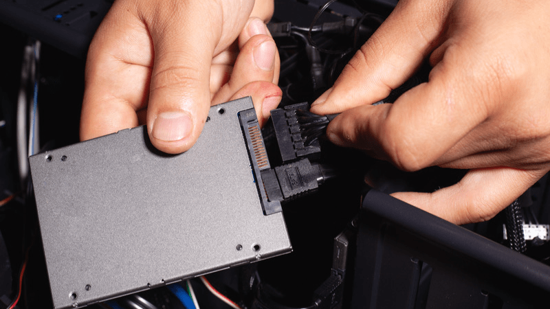 How to Install an SSD on your PC [Tutorial]