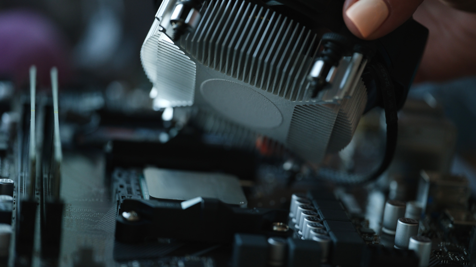 Is It Possible to Put a CPU in the Wrong Way?