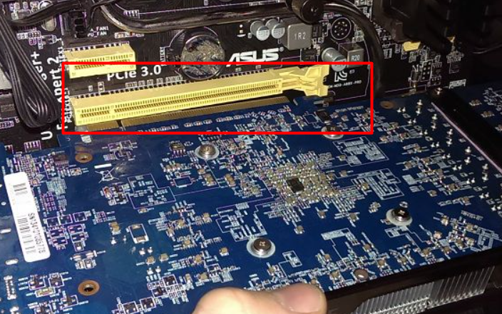 Installing a GPU in Motherboard's PCIe Express