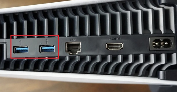 USB-A port on PlayStation 5
