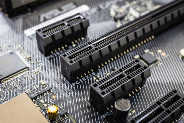 PCIe Slot